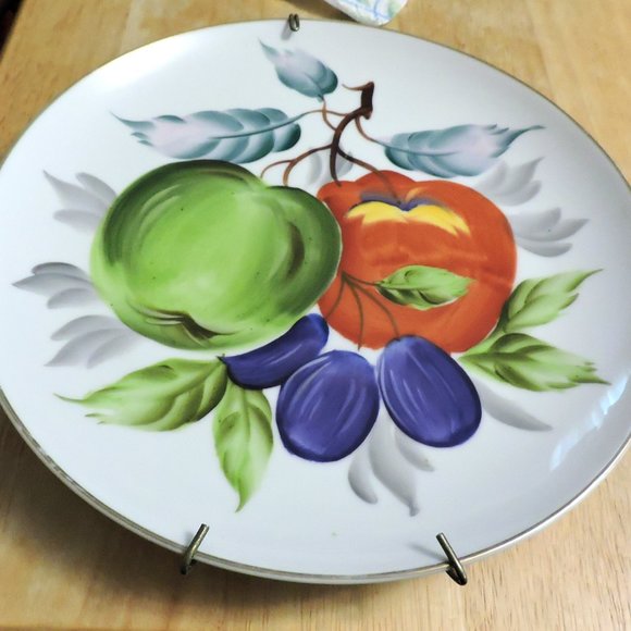 DECORATIVE PLATE 11" diameter wall hanger included - Picture 7 of 7